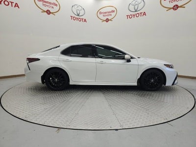 2022 Toyota Camry Hybrid XSE