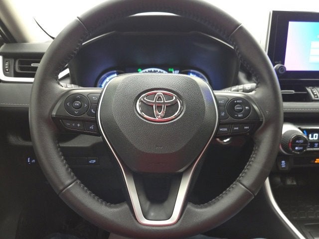 2025 Toyota RAV4 Hybrid XLE Premium