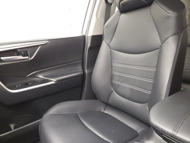 2025 Toyota RAV4 Hybrid XLE Premium