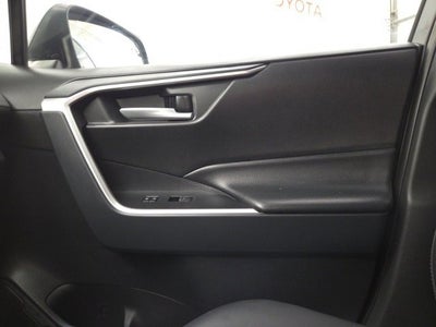 2025 Toyota RAV4 Hybrid XLE Premium