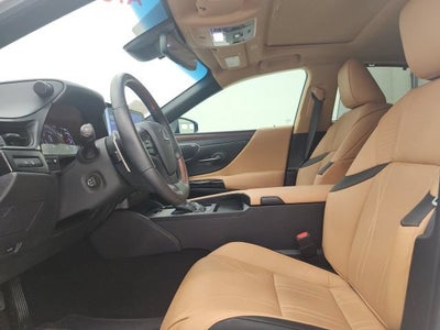 2025 Lexus ES ES 300h Ultra Luxury
