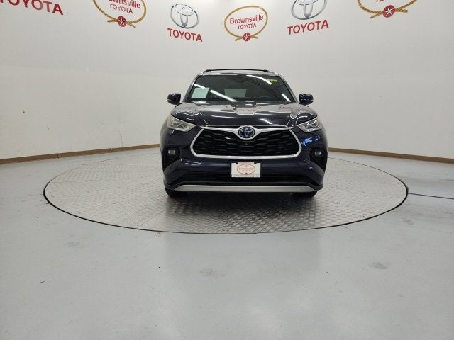 2020 Toyota Highlander Hybrid Platinum