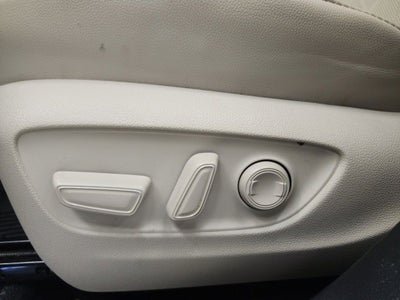 2023 Toyota Highlander Hybrid Platinum