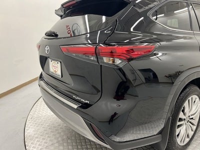 2023 Toyota Highlander Platinum