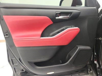 2023 Toyota Highlander XSE