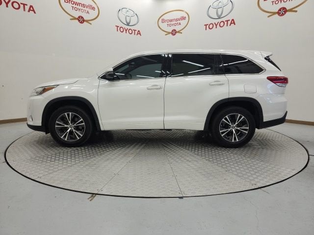 2017 Toyota Highlander LE