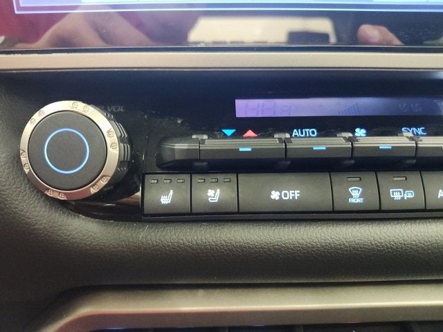 2023 Toyota Tundra 4WD Limited Hybrid