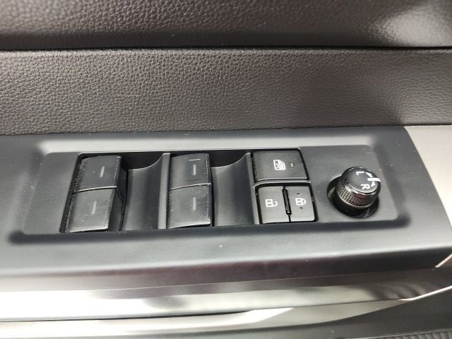 2024 Toyota Tundra 2WD SR5