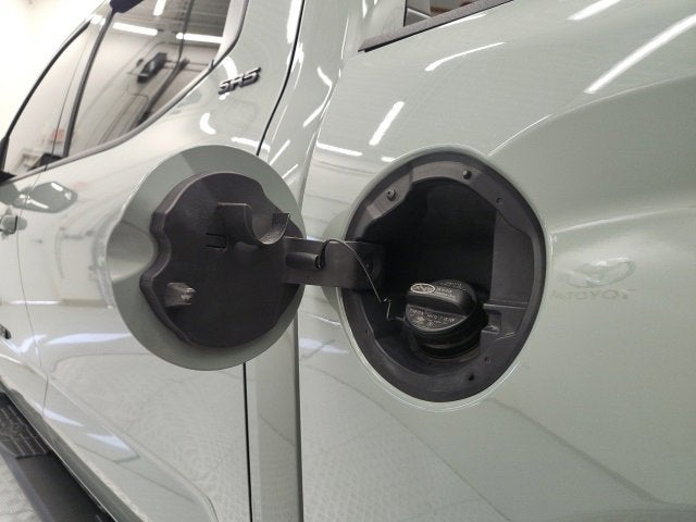 2023 Toyota Tundra 2WD SR5