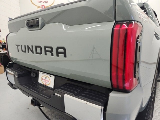 2023 Toyota Tundra 2WD SR5