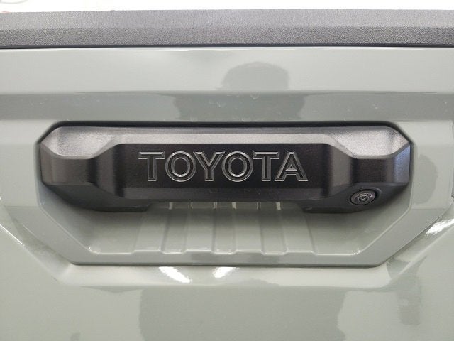 2023 Toyota Tundra 2WD SR5
