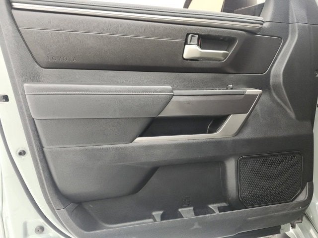 2023 Toyota Tundra 2WD SR5