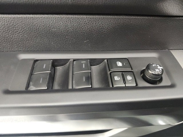 2023 Toyota Tundra 2WD SR5