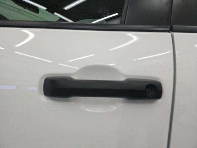 2025 Toyota Tundra 2WD SR5