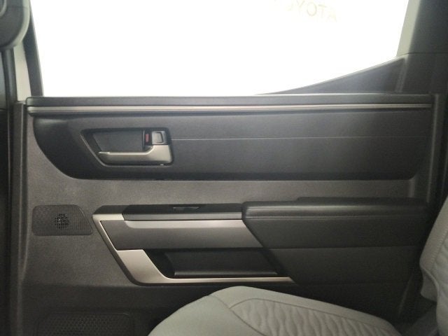 2025 Toyota Tundra 2WD SR5