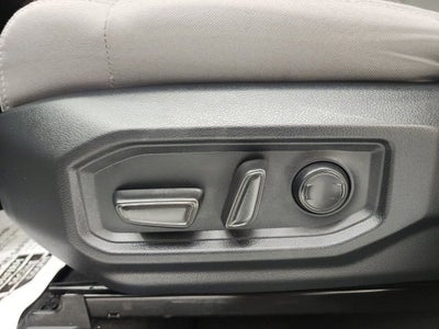 2025 Toyota Tundra 2WD SR5