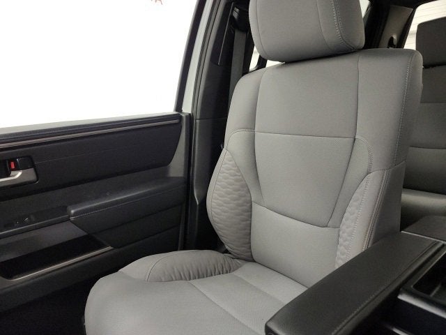 2025 Toyota Tundra 2WD SR5