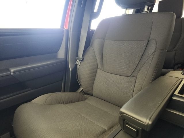 2025 Toyota Tundra 2WD SR5