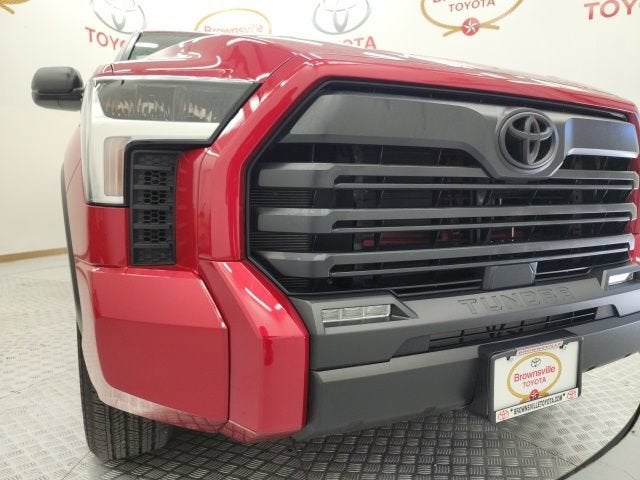 2025 Toyota Tundra 2WD SR5