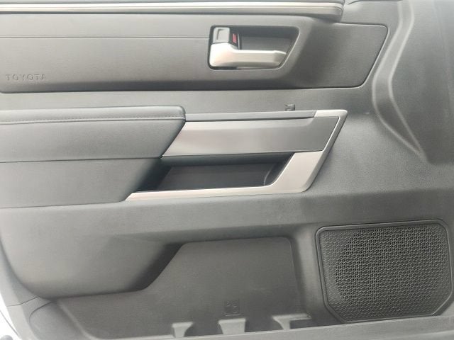 2024 Toyota Tundra 2WD SR5