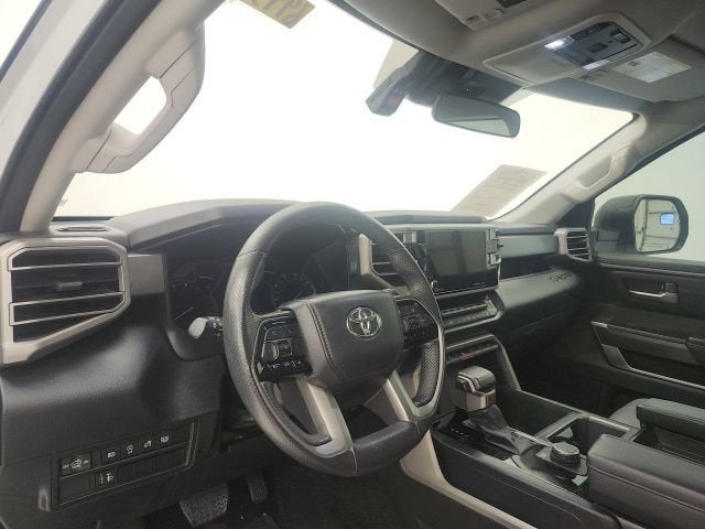 2024 Toyota Tundra 2WD SR5