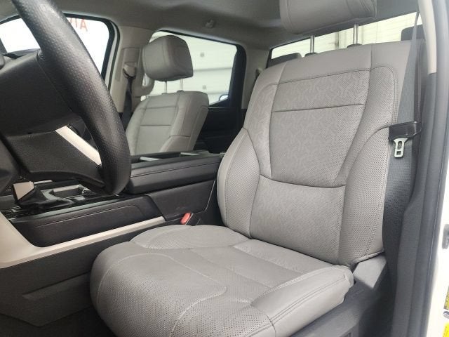 2024 Toyota Tundra 2WD SR5