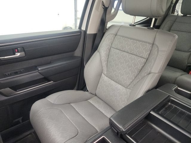 2024 Toyota Tundra 2WD SR5
