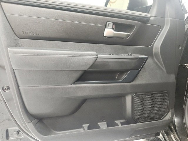 2025 Toyota Tundra 2WD SR5