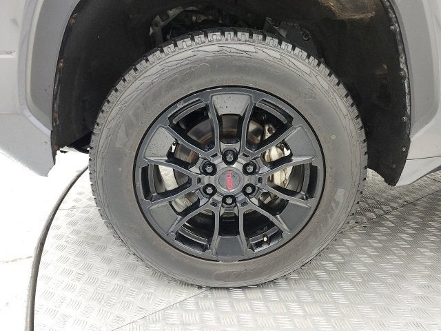 2023 Toyota Tundra 4WD SR5