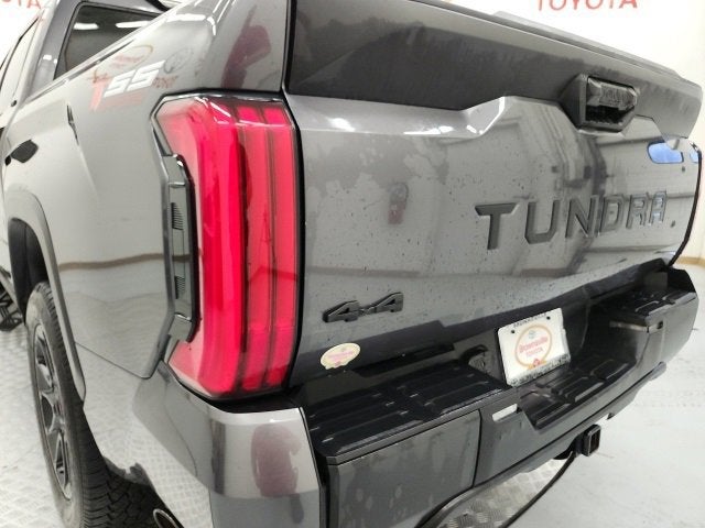 2023 Toyota Tundra 4WD SR5