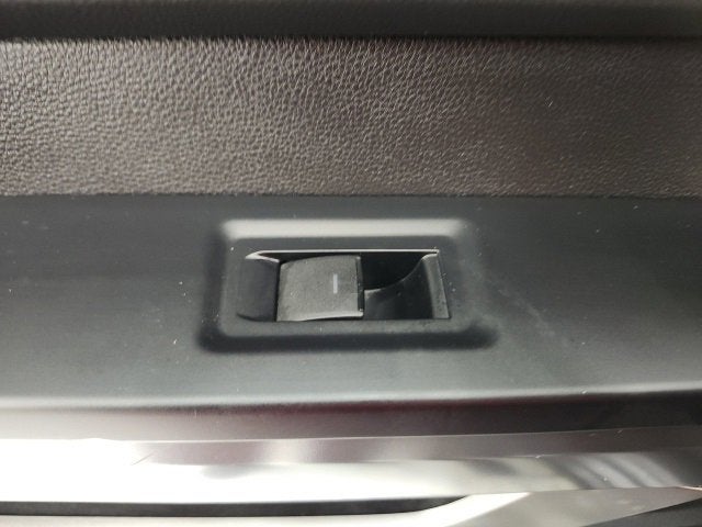 2023 Toyota Tundra 4WD SR5