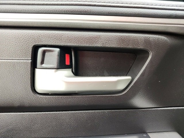 2023 Toyota Tundra 4WD SR5