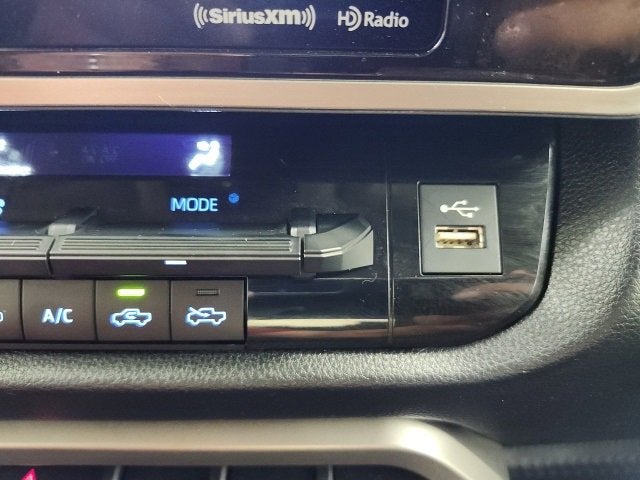 2023 Toyota Tundra 4WD SR5