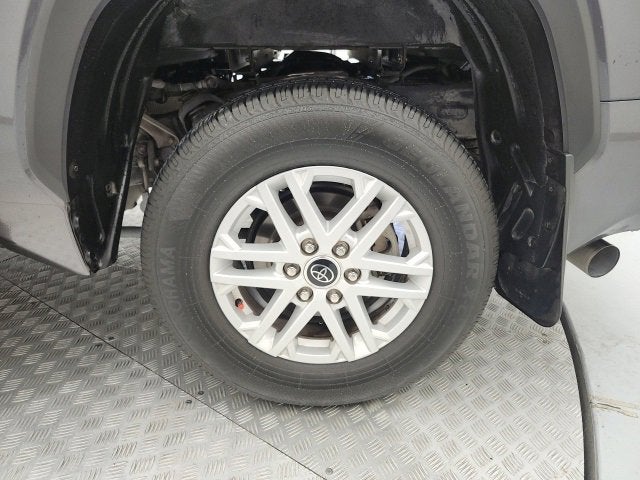 2024 Toyota Tundra 4WD SR5