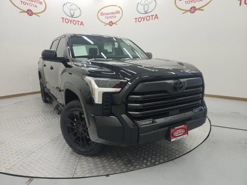 2025 Toyota Tundra 4WD SR5