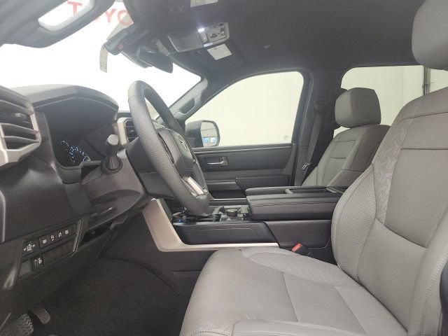 2025 Toyota Tundra 4WD SR5