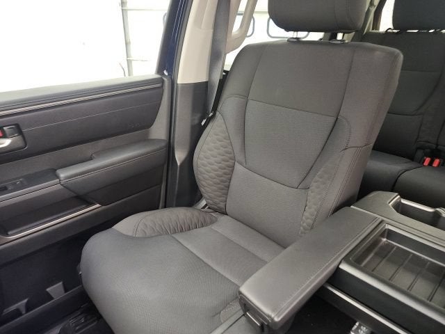 2023 Toyota Tundra 4WD SR5
