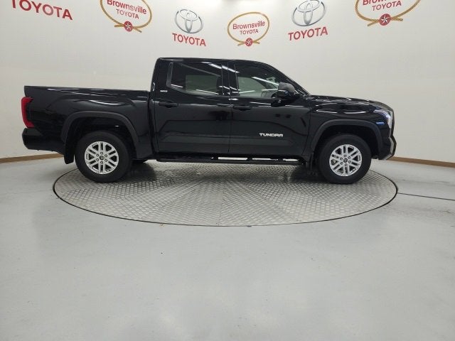2024 Toyota Tundra 4WD SR5