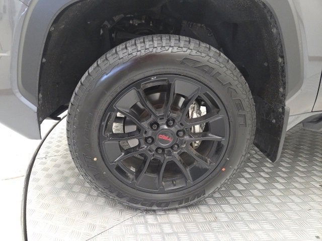 2024 Toyota Tundra 4WD SR5