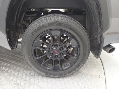 2024 Toyota Tundra 4WD SR5