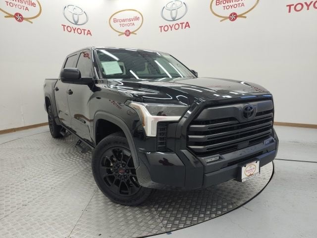 2023 Toyota Tundra 4WD SR5