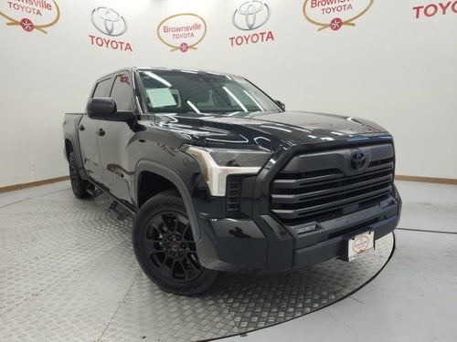 2023 Toyota Tundra 4WD SR5
