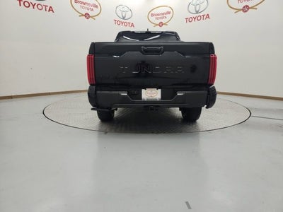 2023 Toyota Tundra 4WD SR5