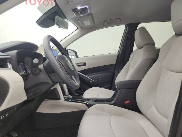 2025 Toyota Corolla Cross LE