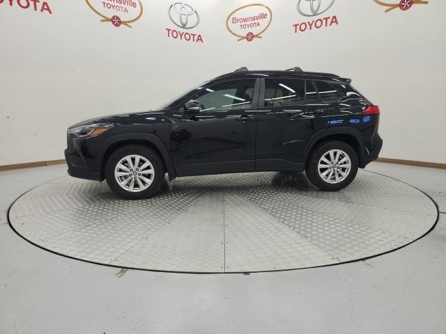 2025 Toyota Corolla Cross LE