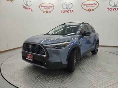 2025 Toyota Corolla Cross XLE