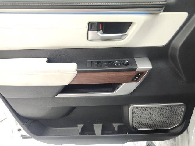 2024 Toyota Sequoia Capstone