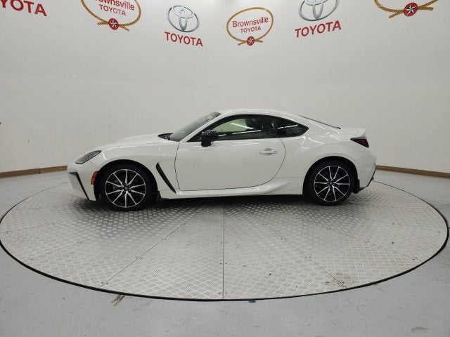 2025 Toyota GR86 Base