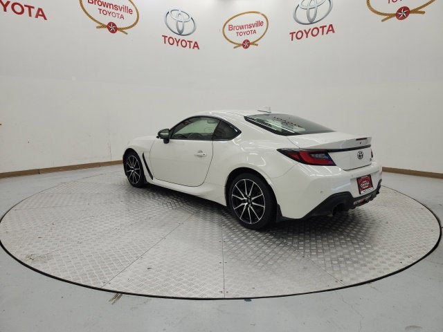 2025 Toyota GR86 Base