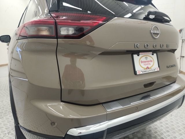 2024 Nissan Rogue Platinum
